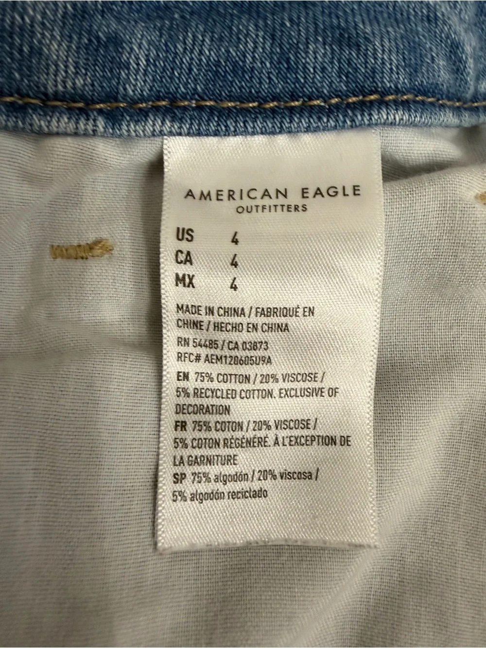 American Eagle Highest Rise Baggy Daisy Floral Denim Shorts Distressed Women's 4